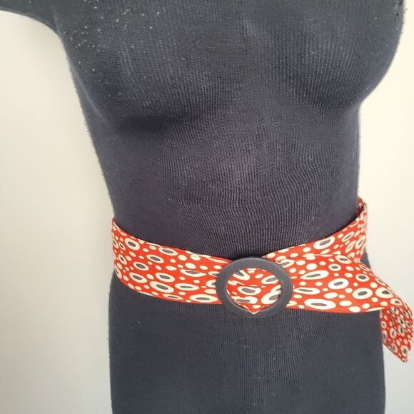 Astor Germany Made Belt Red Abstract Print 70s 80s 90s Fabric Loop Boho Gypsy - Picture 3 of 6